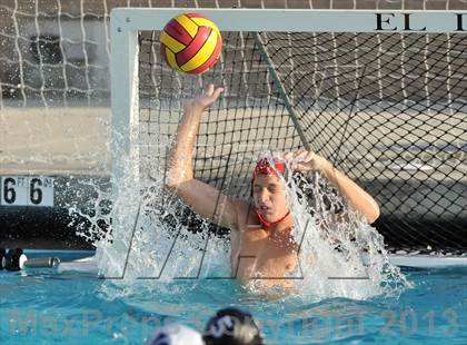 Thumbnail 2 in Palos Verdes vs Northwood (Weisz Cup) photogallery.