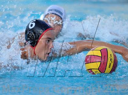 Thumbnail 2 in Palos Verdes vs Northwood (Weisz Cup) photogallery.