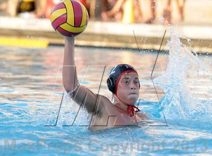 Thumbnail 2 in Palos Verdes vs Northwood (Weisz Cup) photogallery.
