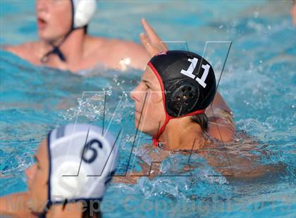 Thumbnail 2 in Palos Verdes vs Northwood (Weisz Cup) photogallery.