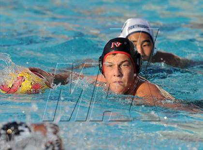 Thumbnail 2 in Palos Verdes vs Northwood (Weisz Cup) photogallery.