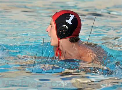 Thumbnail 2 in Palos Verdes vs Northwood (Weisz Cup) photogallery.