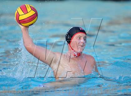 Thumbnail 3 in Palos Verdes vs Northwood (Weisz Cup) photogallery.