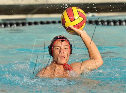 Thumbnail 1 in Palos Verdes vs Northwood (Weisz Cup) photogallery.