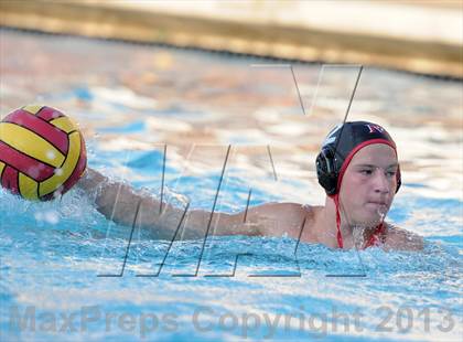 Thumbnail 3 in Palos Verdes vs Northwood (Weisz Cup) photogallery.