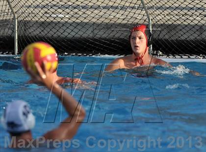 Thumbnail 2 in Palos Verdes vs Northwood (Weisz Cup) photogallery.