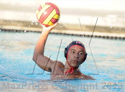 Thumbnail 2 in Palos Verdes vs Northwood (Weisz Cup) photogallery.