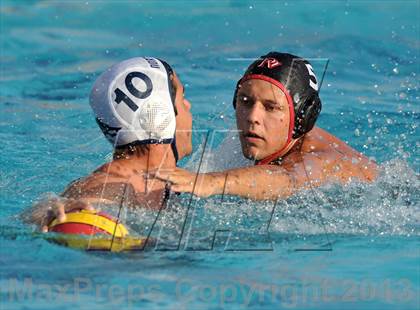 Thumbnail 2 in Palos Verdes vs Northwood (Weisz Cup) photogallery.