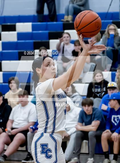 Thumbnail 2 in Beaver Falls @ Ellwood City photogallery.