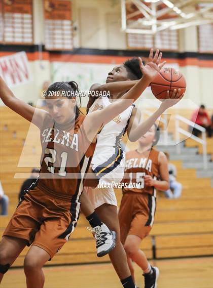 Thumbnail 2 in Sunnyside @ Selma (Selma Shootout Tournament) photogallery.