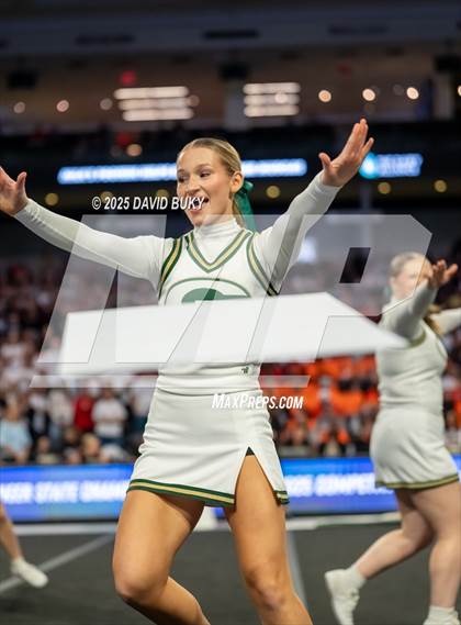 Thumbnail 3 in Glenvar (VHSL Class 2 State Finals) photogallery.