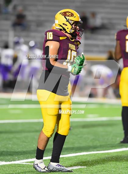 Thumbnail 2 in Cesar Chavez @ Mountain Pointe photogallery.