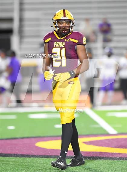 Thumbnail 2 in Cesar Chavez @ Mountain Pointe photogallery.