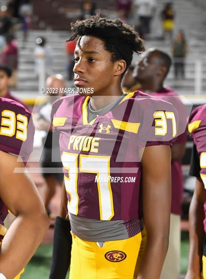 Thumbnail 2 in Cesar Chavez @ Mountain Pointe photogallery.