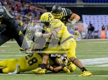 Thumbnail 1 in U.S. Army All-American Bowl photogallery.