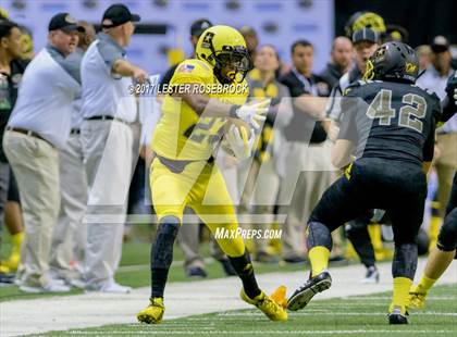 Thumbnail 2 in U.S. Army All-American Bowl photogallery.