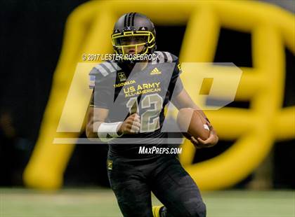 Thumbnail 3 in U.S. Army All-American Bowl photogallery.