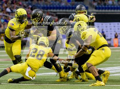 Thumbnail 3 in U.S. Army All-American Bowl photogallery.