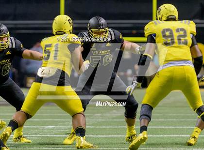 Thumbnail 1 in U.S. Army All-American Bowl photogallery.