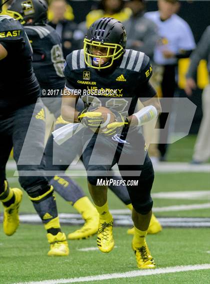 Thumbnail 2 in U.S. Army All-American Bowl photogallery.