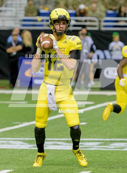 Thumbnail 2 in U.S. Army All-American Bowl photogallery.