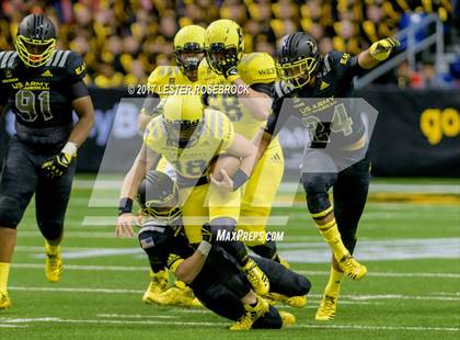 Thumbnail 1 in U.S. Army All-American Bowl photogallery.