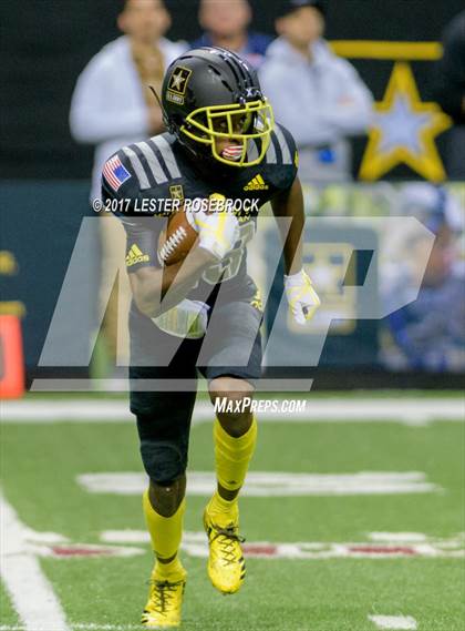 Thumbnail 2 in U.S. Army All-American Bowl photogallery.
