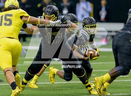 Thumbnail 2 in U.S. Army All-American Bowl photogallery.