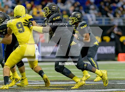 Thumbnail 1 in U.S. Army All-American Bowl photogallery.