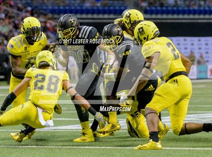 Thumbnail 2 in U.S. Army All-American Bowl photogallery.