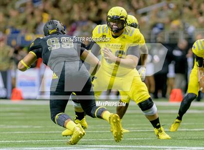 Thumbnail 1 in U.S. Army All-American Bowl photogallery.