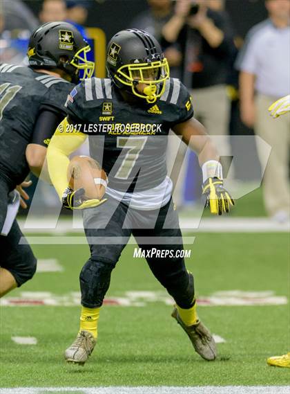 Thumbnail 1 in U.S. Army All-American Bowl photogallery.