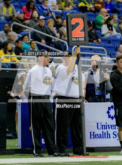 Thumbnail 3 in U.S. Army All-American Bowl photogallery.