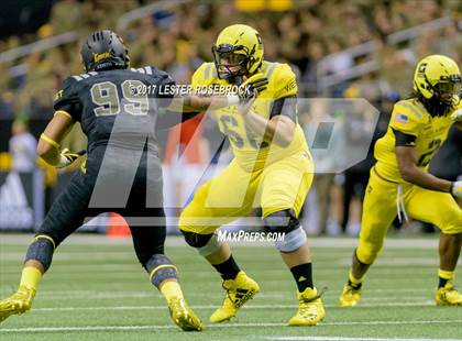 Thumbnail 1 in U.S. Army All-American Bowl photogallery.