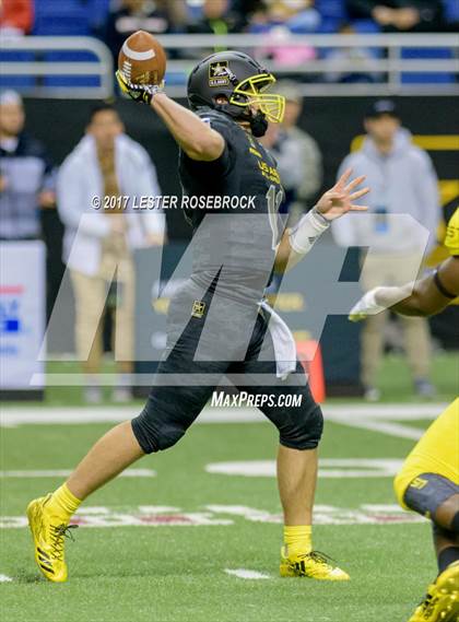 Thumbnail 1 in U.S. Army All-American Bowl photogallery.