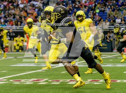 Thumbnail 3 in U.S. Army All-American Bowl photogallery.