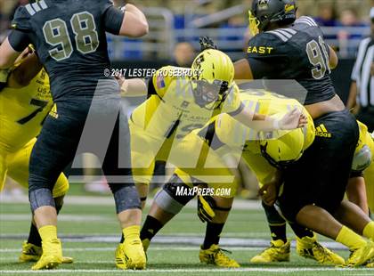 Thumbnail 3 in U.S. Army All-American Bowl photogallery.
