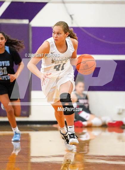 Thumbnail 2 in Clovis North vs. Archbishop Mitty (West Coast Jamboree) photogallery.
