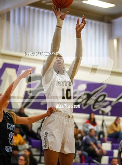 Thumbnail 2 in Clovis North vs. Archbishop Mitty (West Coast Jamboree) photogallery.