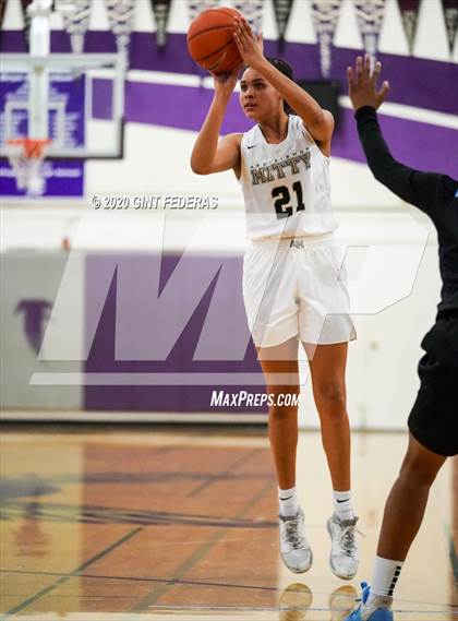Thumbnail 1 in Clovis North vs. Archbishop Mitty (West Coast Jamboree) photogallery.