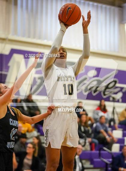 Thumbnail 1 in Clovis North vs. Archbishop Mitty (West Coast Jamboree) photogallery.