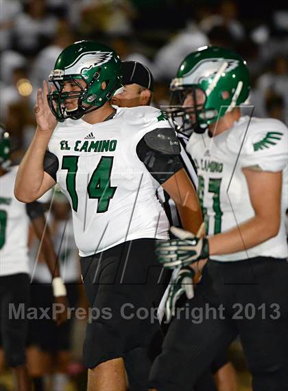 Thumbnail 1 in El Camino vs. Mesa Verde photogallery.