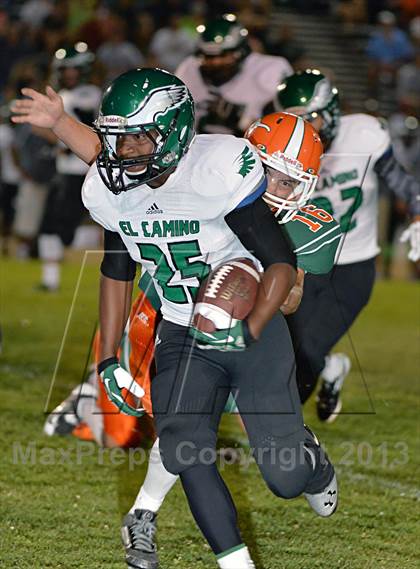 Thumbnail 2 in El Camino vs. Mesa Verde photogallery.