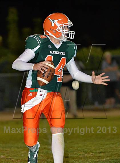Thumbnail 3 in El Camino vs. Mesa Verde photogallery.