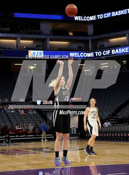 Thumbnail 1 in Valley Christian vs Forest Lake Christian (CIF SJS D6 Final) photogallery.