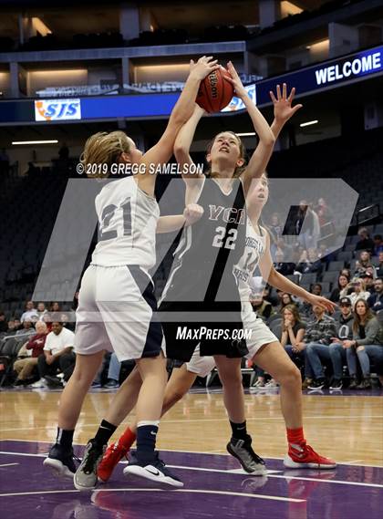 Thumbnail 1 in Valley Christian vs Forest Lake Christian (CIF SJS D6 Final) photogallery.
