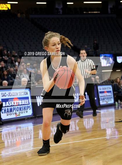 Thumbnail 2 in Valley Christian vs Forest Lake Christian (CIF SJS D6 Final) photogallery.