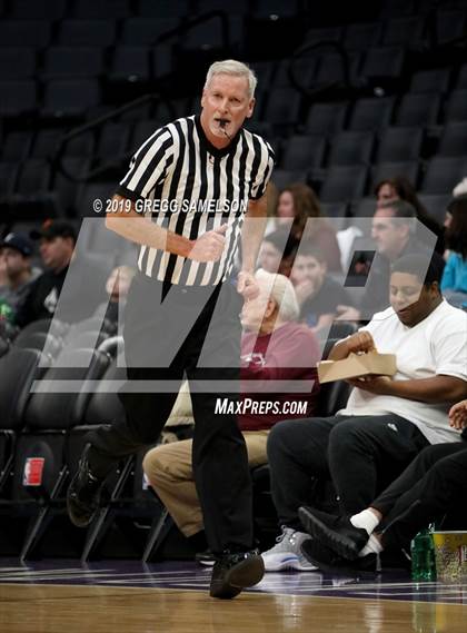 Thumbnail 3 in Valley Christian vs Forest Lake Christian (CIF SJS D6 Final) photogallery.