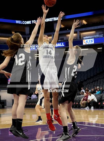 Thumbnail 1 in Valley Christian vs Forest Lake Christian (CIF SJS D6 Final) photogallery.