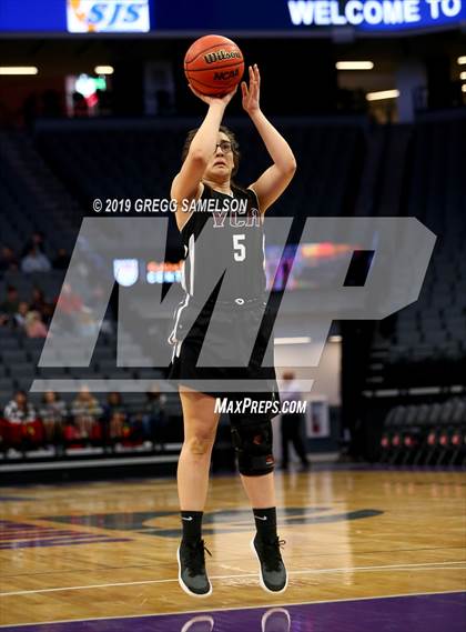Thumbnail 1 in Valley Christian vs Forest Lake Christian (CIF SJS D6 Final) photogallery.